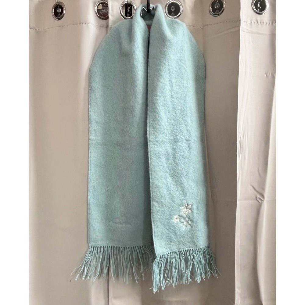 Marco Polo Exotics Alpaca Scarf Snowflake Embroidered Light Blue Old Money 19743